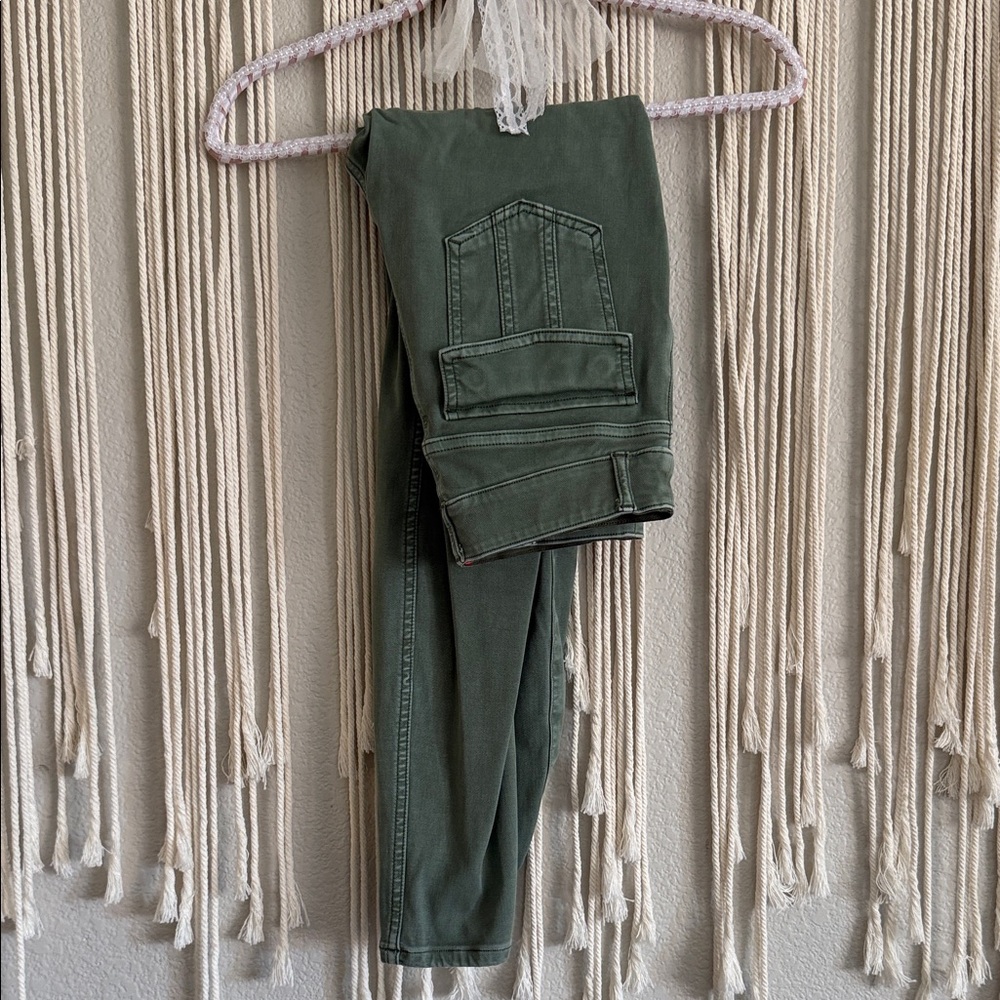 Stretch Twill Ankle Cargo Pants